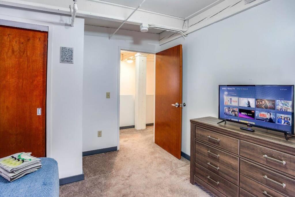 羅徹斯特Centric Modern Loft W/ King Beds & Smart Gametable别墅 外观 照片
